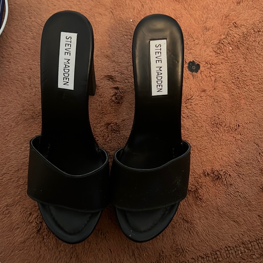 Steve Madden Leather Heels